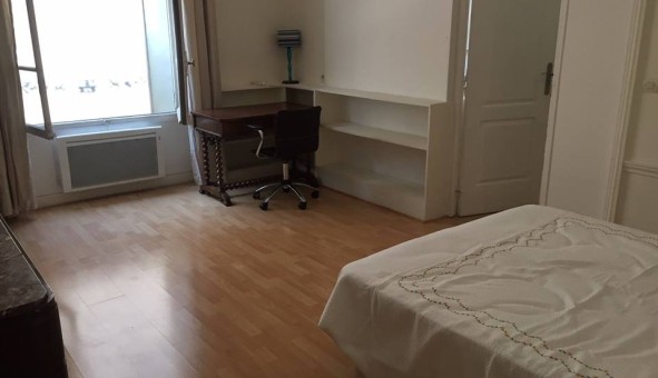 Logement tudiant T2 à Paris 16me arrondissement (75016)