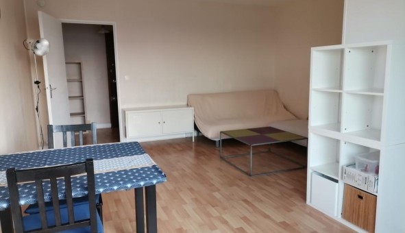 Logement tudiant Location T2 Vide Paris 19me arrondissement (75019)