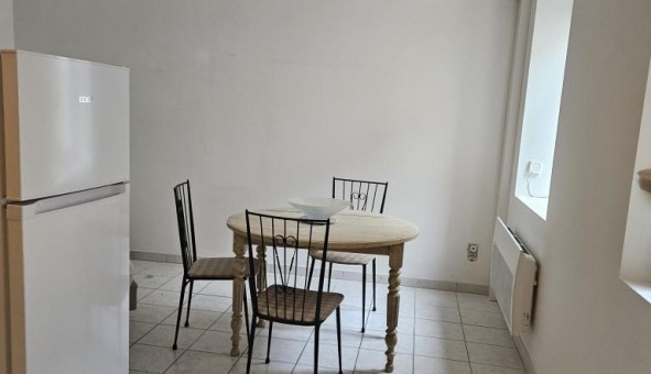 Logement tudiant T2 à Piolenc (84420)