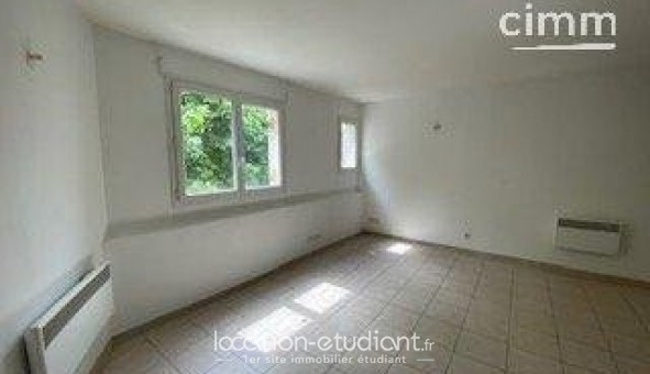 Logement tudiant T2 à Rians (83560)