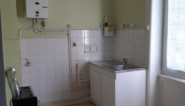 Logement tudiant T2 à Sedan (08200)