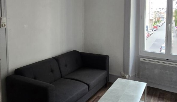 Logement tudiant T2 à Sedan (08200)