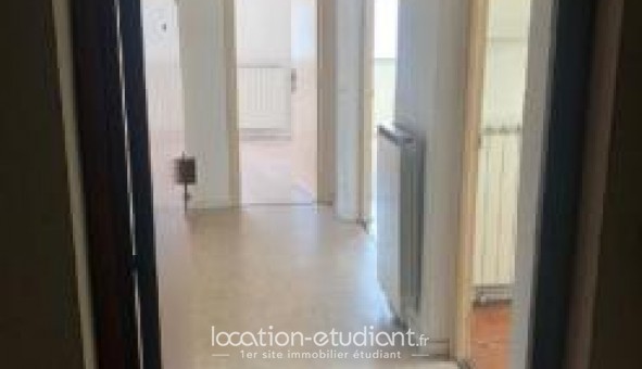 Logement tudiant T2 à Toulon (83200)