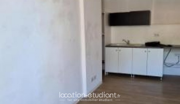 Logement tudiant T2 à Toulon (83200)