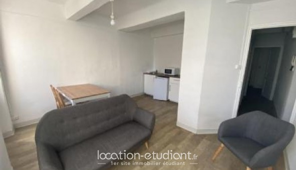 Logement tudiant T2 à Toulon (83200)