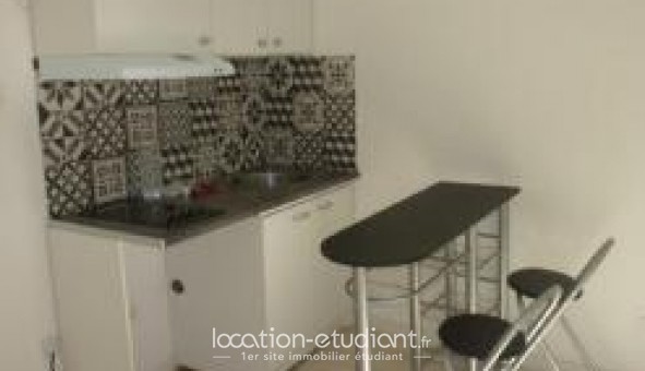 Logement tudiant T2 à Toulon (83200)