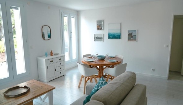 Logement tudiant T2 à Toulon (83200)