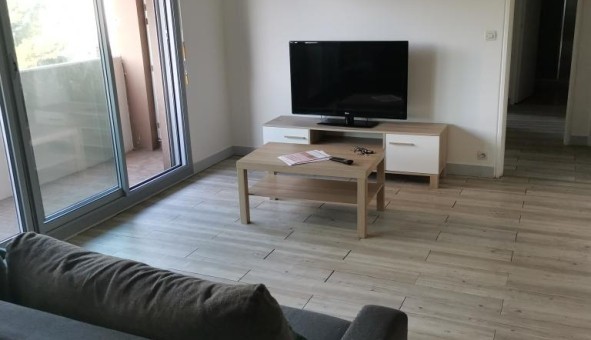 Logement tudiant Location T2 Vide Toulon (83200)