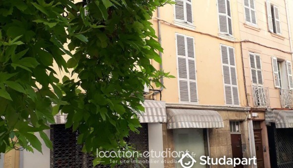 Logement tudiant T2 à Toulon (83200)