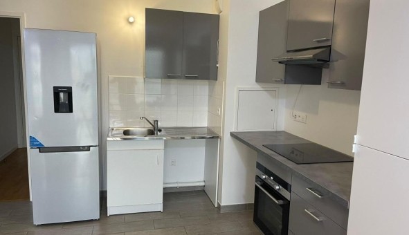 Logement tudiant T2 à Vlizy Villacoublay (78140)