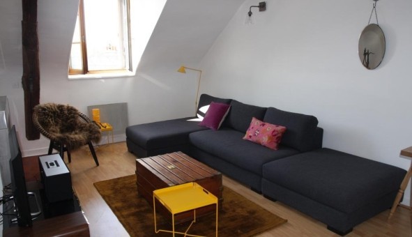 Logement tudiant Location T2 Vide Versailles (78000)