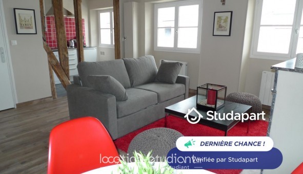 Logement étudiant Location T2 Meublé Versailles (78000)