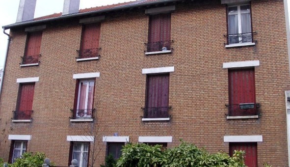 Logement tudiant Location T2 Vide Villeneuve la Garenne (92390)