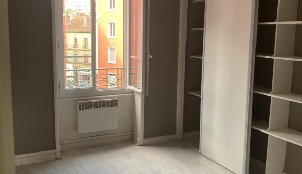 Logement tudiant T2 à Villeurbanne (69100)