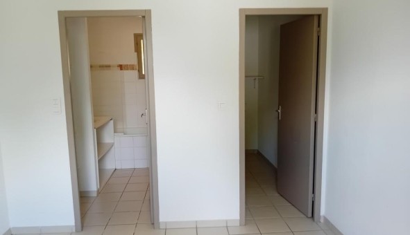 Logement tudiant T3 à Alairac (11290)