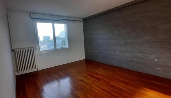 Logement tudiant T3 à Albertville (73200)