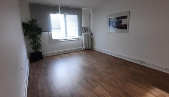 Logement tudiant T3 à Albertville (73200)