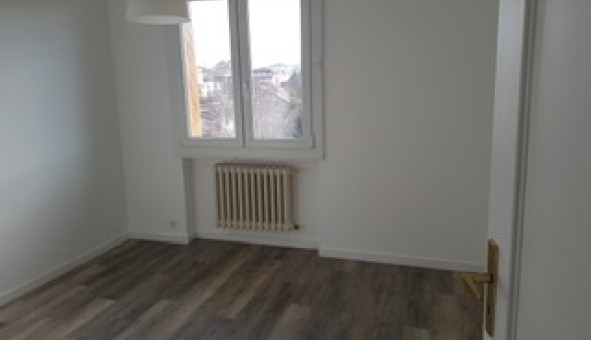 Logement tudiant T3 à Ambilly (74100)