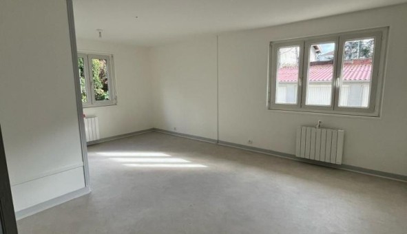 Logement tudiant T3 à Andrzieux Bouthon (42160)