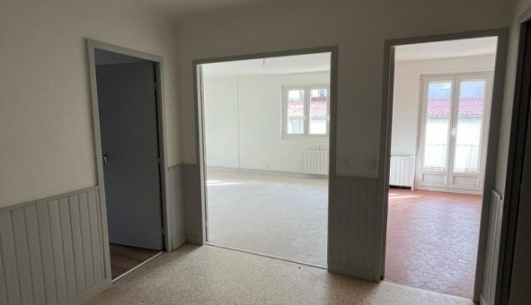 Logement tudiant T3 à Andrzieux Bouthon (42160)