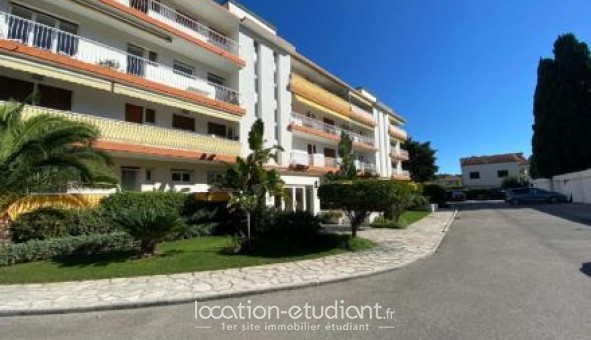 Logement tudiant T3 à Antibes (06160)