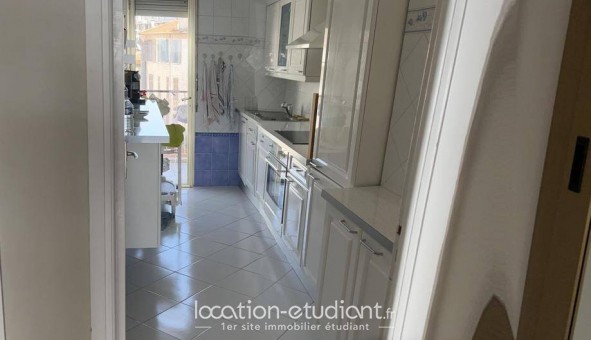 Logement tudiant T3 à Antibes (06160)