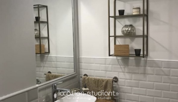 Logement tudiant T3 à Antibes (06160)