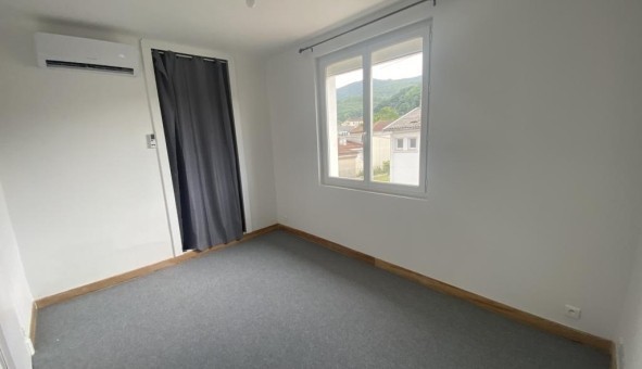 Logement tudiant T3 à Arabaux (09000)