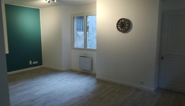 Logement tudiant Location T3 Vide Argagnon (64300)