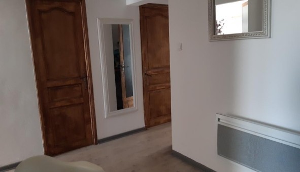 Logement tudiant T3 à Arles (13200)