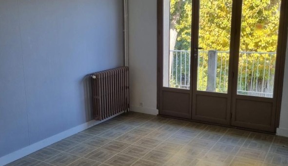 Logement tudiant T3 à Armentires en Brie (77440)