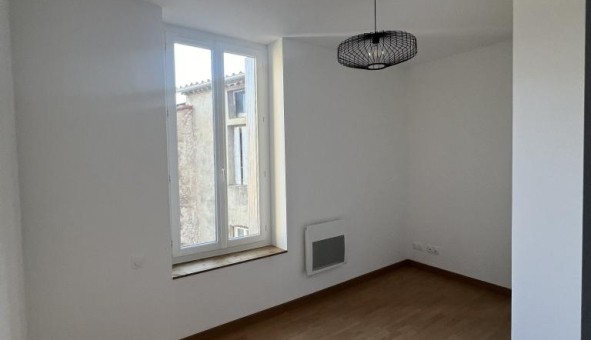 Logement tudiant T3 à Arphy (30120)