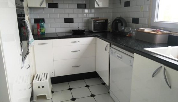 Logement tudiant T3 à Aubergenville (78410)