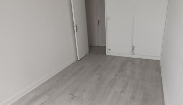 Logement tudiant T3 à Aubervilliers (93300)