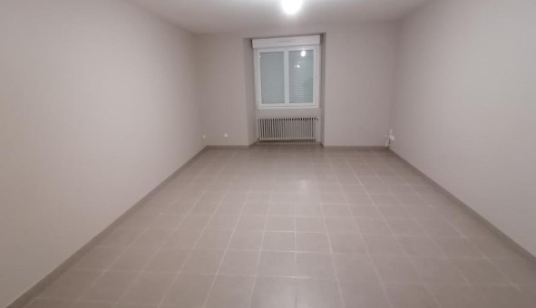 Logement tudiant T3 à Aubigny (79390)