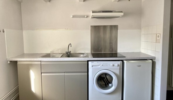 Logement tudiant T3 à Aurillac (15000)