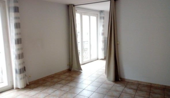 Logement tudiant T3 à Authezat (63730)