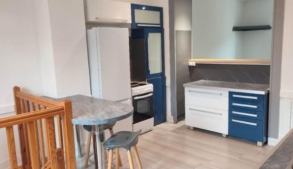 Logement tudiant Location T3 Vide Avignon ls Saint Claude (39200)