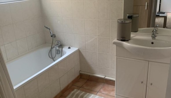 Logement tudiant T3 à Avignon (84000)