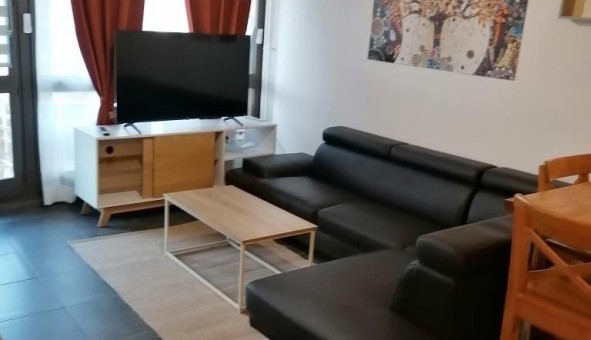 Logement tudiant T3 à Badinires (38300)