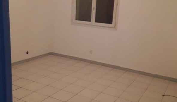 Logement tudiant T3 à Bages (11100)