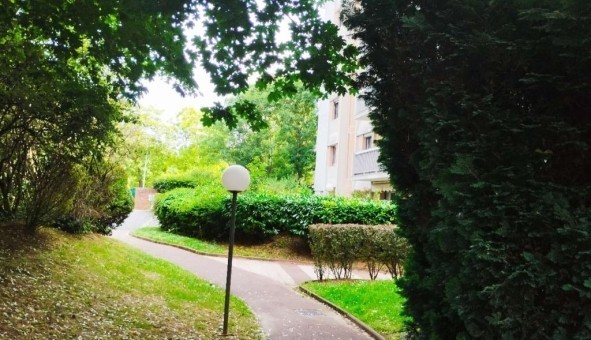 Logement tudiant T3 à Bagneux (92220)