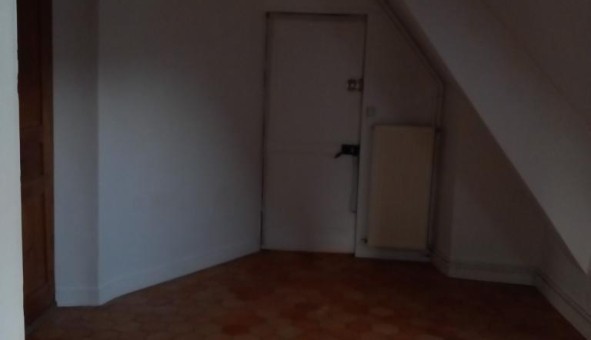 Logement tudiant T3 à Barentin (76360)