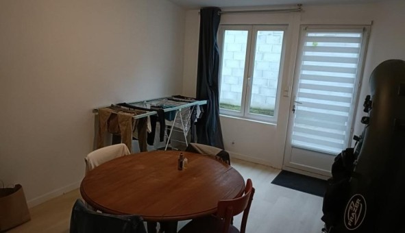 Logement tudiant T3 à Baug (49150)