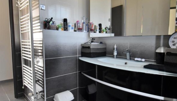 Logement tudiant T3 à Belgentier (83210)