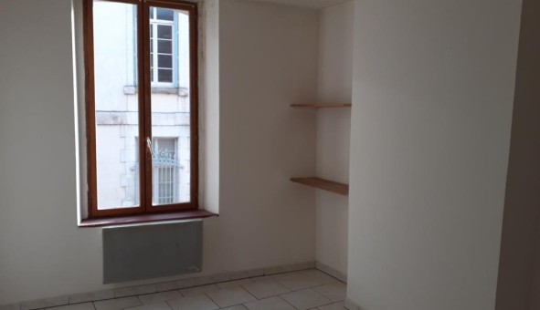 Logement tudiant T3 à Bellechaume (89210)