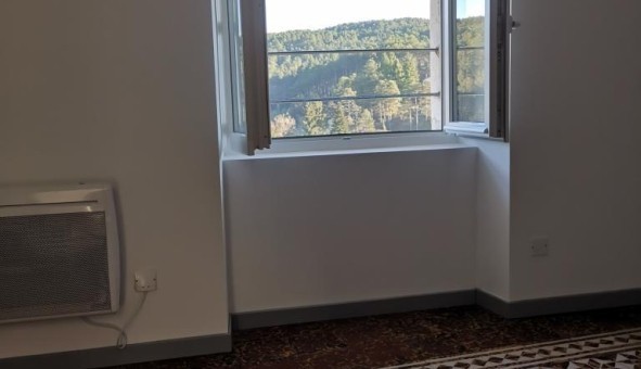 Logement tudiant Location T3 Vide Bessges (30160)