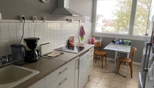 Logement tudiant T3 à Bezannes (51430)