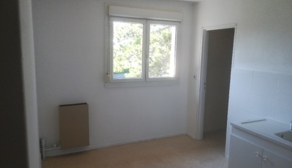 Logement tudiant T3 à Bzu le Gury (02310)