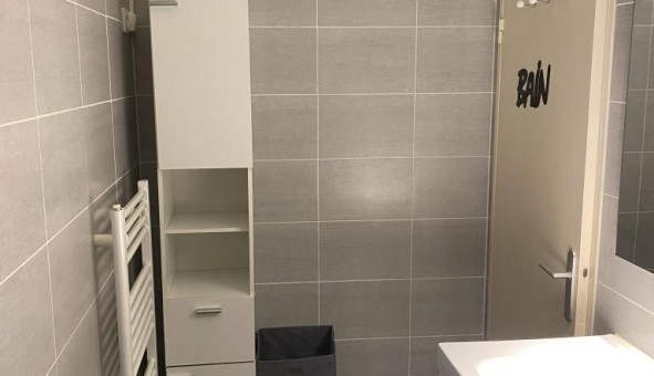 Logement tudiant T3 à Billre (64140)